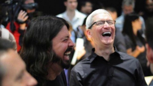 Apple.jpg