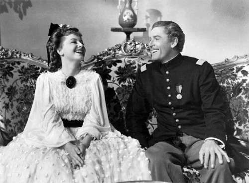 Murieron-con-las-botas-puestas-1941-de-Raoul-Walsh.jpg