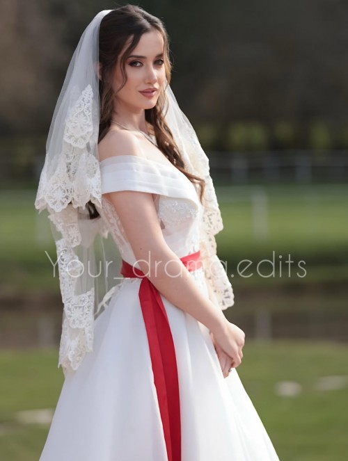 The-wedding-pictures-arafta-mertes-araftadizi-finale-turkishseries-1.jpg