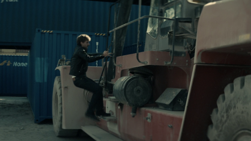 img0000498ed628f440e176d.png