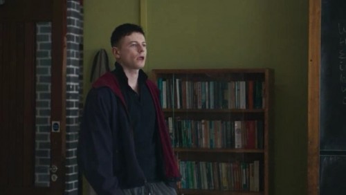 Half-Man-S01E01-WEBDL-SD.avi_snapshot_18.47.840.jpg