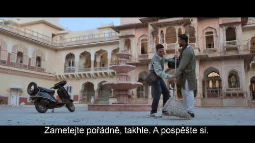 img00004df19858d3d54a703.png