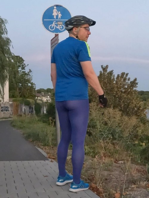 Strumpfhosen_Elmar_Benrath_2026_107.jpg