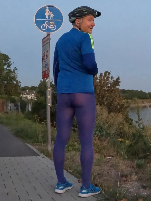 Strumpfhosen_Elmar_Benrath_2026_80.jpg
